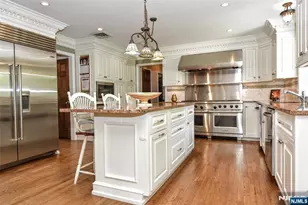 958 Arapaho Trail, Franklin Lakes, NJ 07417 - Photo 12