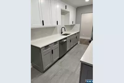 520 Broad Avenue 5 #5, Englewood, NJ 07631 - Photo 4