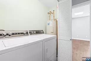 52 Reilly Ct, Hackensack, NJ 07601 - Photo 22
