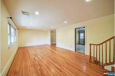 20 Shetland Lane, Palisades Park, NJ 07650 - Photo 4