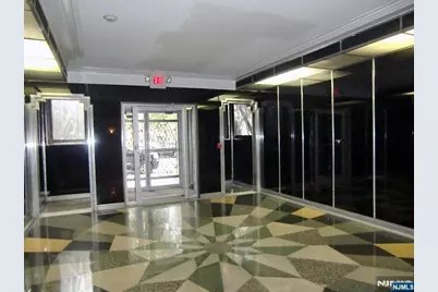 7427 Boulevard East A #a, North Bergen, NJ 07047 - Photo 16