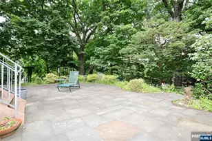 127 Howard Terrace, Leonia, NJ 07605 - Photo 34