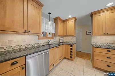 29 Minnehaha Boulevard, Oakland, NJ 07436 - Photo 10