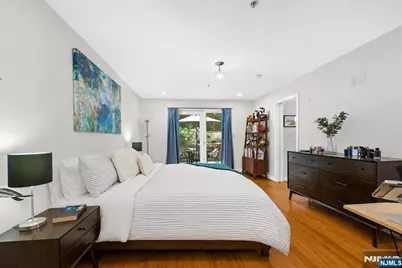 565 Jersey Avenue 1 #1, Jersey City, NJ 07302 - Photo 16