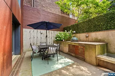 565 Jersey Avenue 1 #1, Jersey City, NJ 07302 - Photo 1