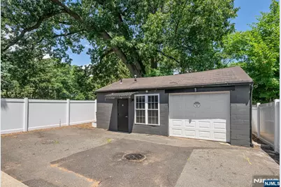 172 W Madison Avenue, Dumont, NJ 07628 - Photo 4