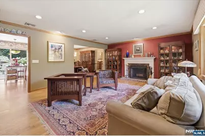 507 Terhune Terrace, Wyckoff Township, NJ 07481 - Photo 4