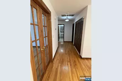 535 Hillside Avenue 1 #1, Palisades Park, NJ 07650 - Photo 14
