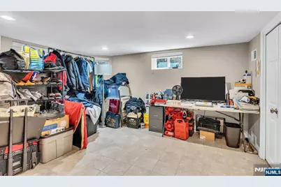 467 Summit, Hackensack, NJ 07601 - Photo 36