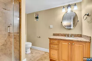 467 Summit, Hackensack, NJ 07601 - Photo 24