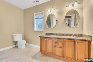 467 Summit, Hackensack, NJ 07601 - Photo 16