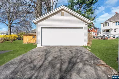 467 Summit, Hackensack, NJ 07601 - Photo 30