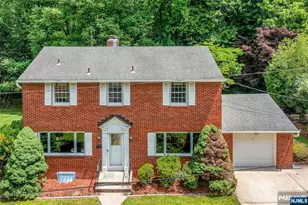 12 Glenwood Ave, Demarest, NJ 07627 - Photo 1