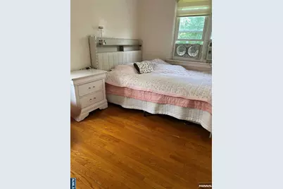 1516 Center Avenue, Fort Lee, NJ 07024 - Photo 10
