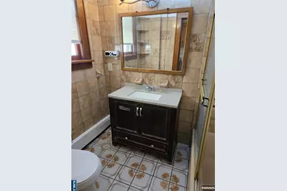221 Hayward Place 1 #1, Wallington, NJ 07057 - Photo 6