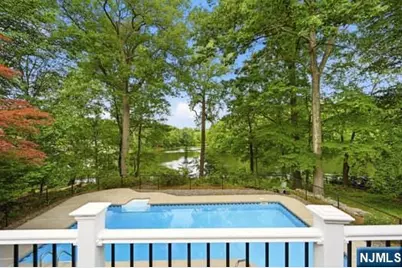 376 Lakeview Drive, Wyckoff Township, NJ 07481 - Photo 1