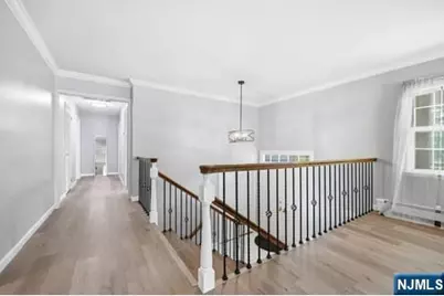 376 Lakeview Drive, Wyckoff Township, NJ 07481 - Photo 6