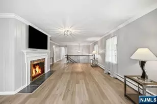 376 Lakeview Dr, Wyckoff Township, NJ 07481 - Photo 10