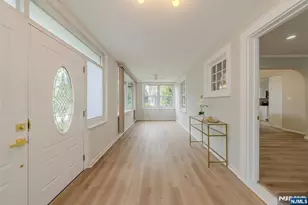 933 Maple Ave, Ridgefield, NJ 07657 - Photo 10