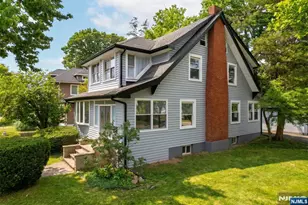 933 Maple Ave, Ridgefield, NJ 07657 - Photo 2