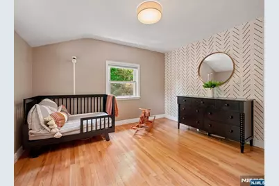 47 W Saddle River Road, Waldwick, NJ 07463 - Photo 20