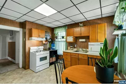 79 Dewitt Avenue, Belleville, NJ 07109 - Photo 20