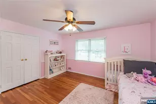7 Natalie, West Caldwell, NJ 07006 - Photo 18