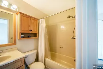1337 Lavender Court 1337 #1337, Mahwah, NJ 07430 - Photo 8