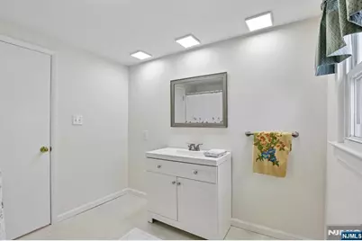 18 Patterson Street, Harrison, NJ 07029 - Photo 30