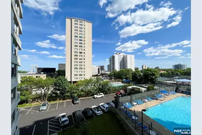 2100 Linwood Avenue 11T #11T, Fort Lee, NJ 07024 - Photo 2