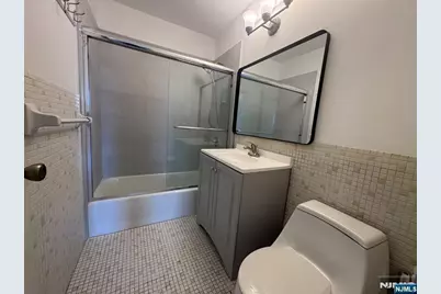 2100 Linwood Avenue 11T #11T, Fort Lee, NJ 07024 - Photo 8