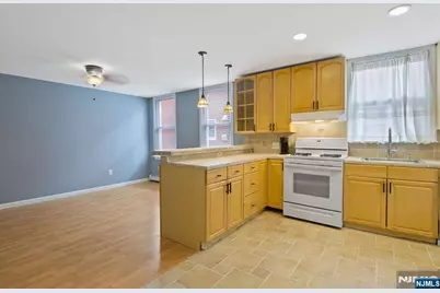 92 Windsor Street 1 #1, Kearny, NJ 07032 - Photo 6