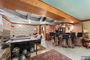 17 River Dr, Elmwood Park, NJ 07407 - Photo 6