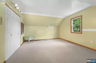 17 River Dr, Elmwood Park, NJ 07407 - Photo 20