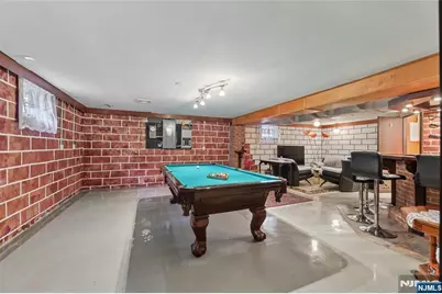 17 River Drive, Elmwood Park, NJ 07407 - Photo 24