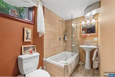 17 River Drive, Elmwood Park, NJ 07407 - Photo 26