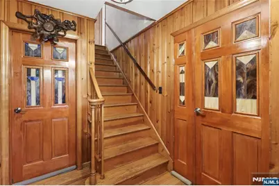 17 River Drive, Elmwood Park, NJ 07407 - Photo 16