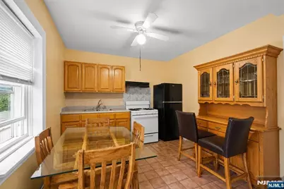 526 E 25th Street, Paterson, NJ 07514 - Photo 14