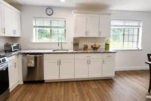 3112 Stowe Ln, Mahwah, NJ 07430 - Photo 10