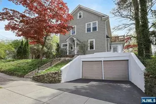 348 Evergreen Pl 2, Ridgewood, NJ 07450 - Photo 2