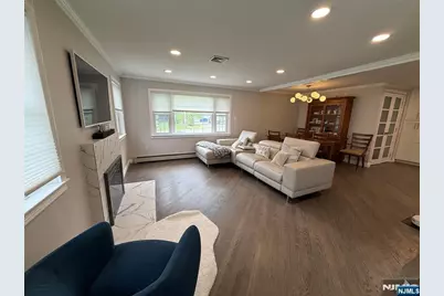 121 Newcomb, Tenafly, NJ 07670 - Photo 4