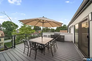 25 Knox Ave, Cliffside Park, NJ 07010 - Photo 32