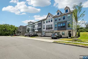16 Goldfinch Dr, Upper Saddle River, NJ 07458 - Photo 1