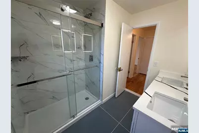 407 Jane Street 1 #1, Fort Lee, NJ 07024 - Photo 18
