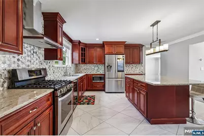 45 Wilmore Road, Little Falls Township, NJ 07424 - Photo 14