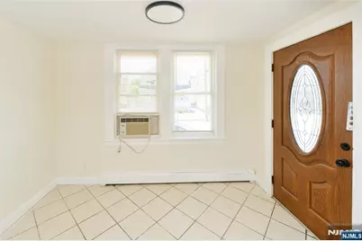 62 Broadway 1 #1, Hackensack, NJ 07601 - Photo 4