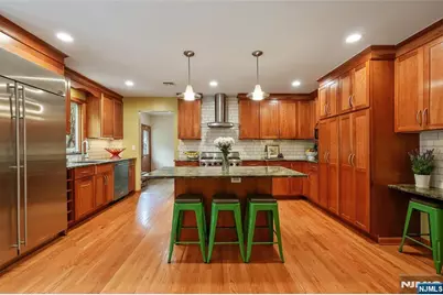 720 Maxwell Place, Ridgewood, NJ 07450 - Photo 8
