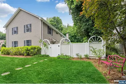 720 Maxwell Place, Ridgewood, NJ 07450 - Photo 32