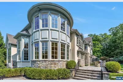 23 Hunter Ridge, Woodcliff Lake, NJ 07677 - Photo 42