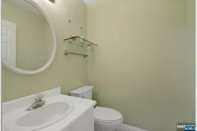 2262 Nash Court, Mahwah, NJ 07430 - Photo 4